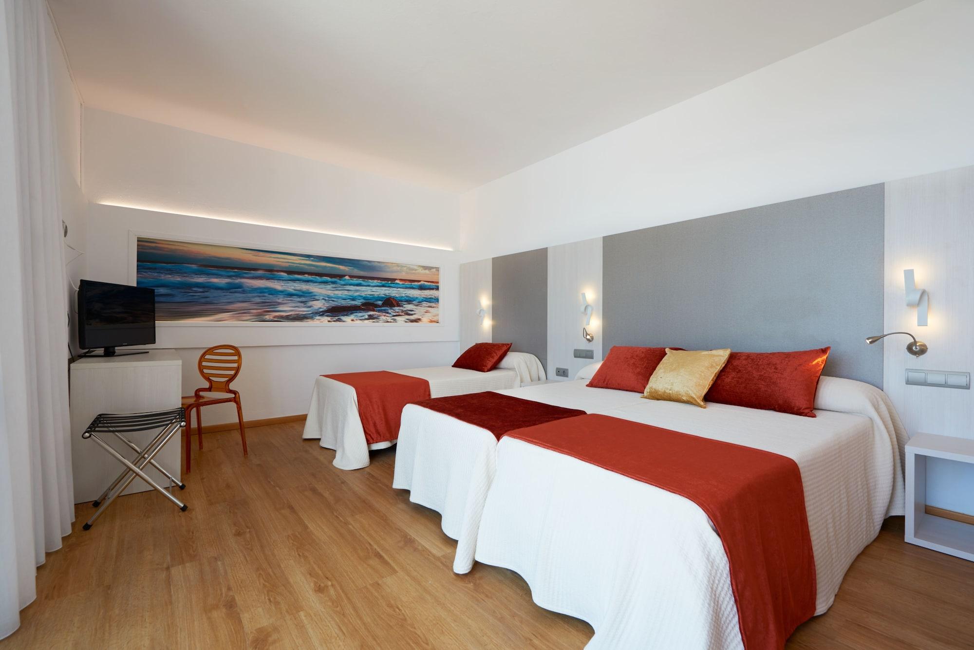 Hotel Abrat Сан-Антонио-Абад Экстерьер фото