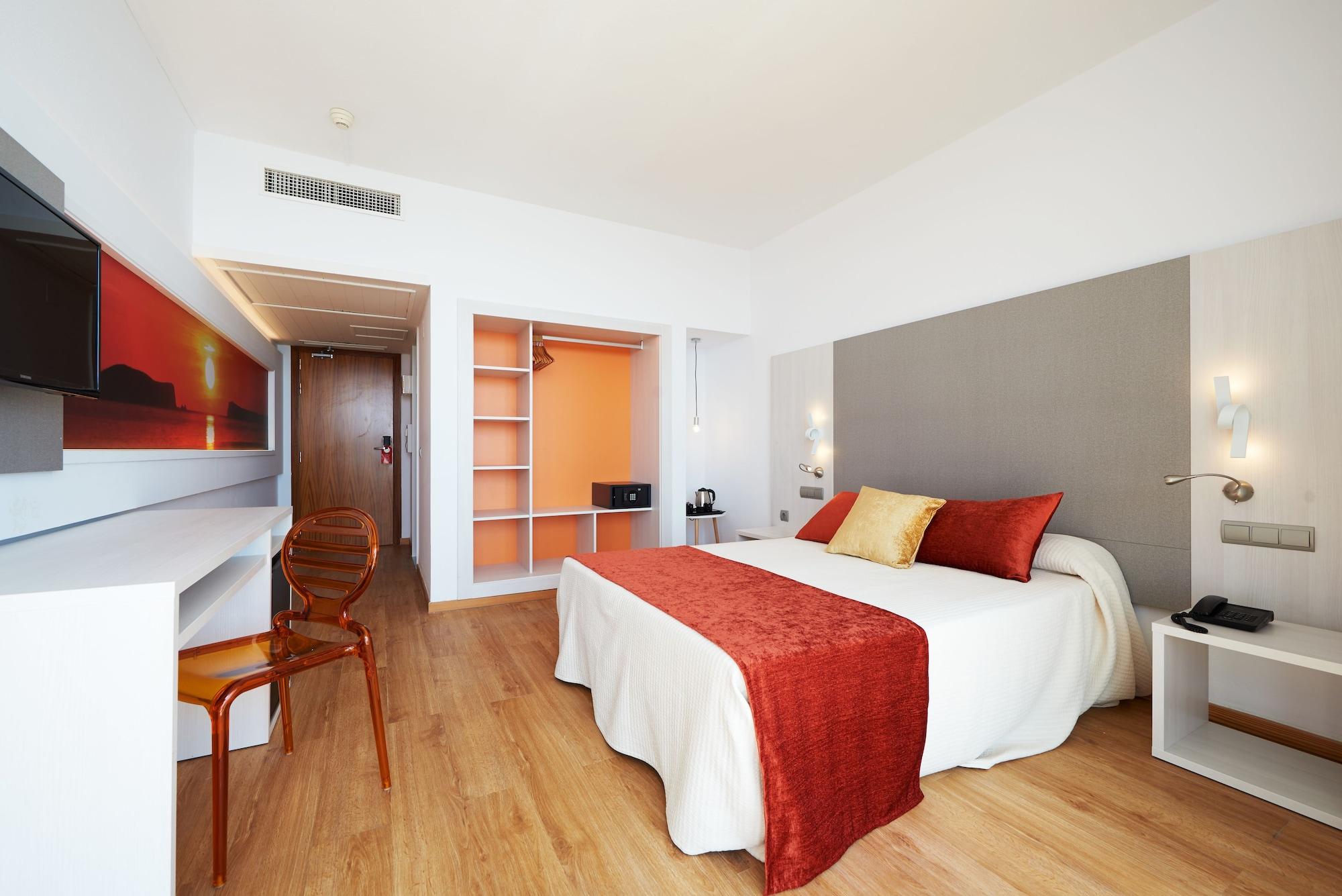 Hotel Abrat Сан-Антонио-Абад Экстерьер фото